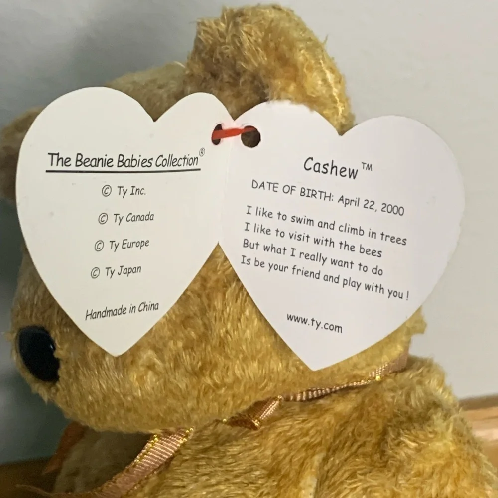Rare Retired Ty Beanie Baby Cashew The Bear 2000 W/ Errors Tush Tag